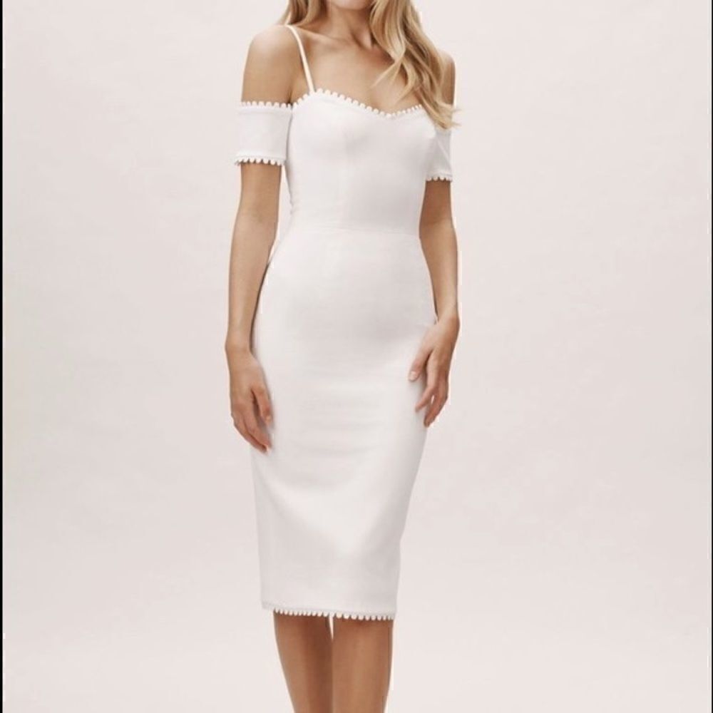 DRESS THE POPULATION ADRIAN DRESS WHITE